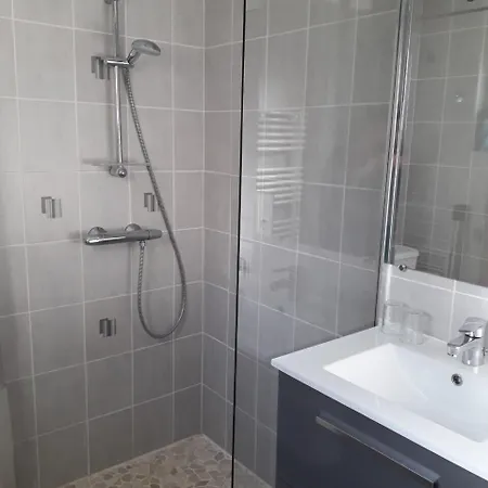 Frühstückspension Domisiladore 3*