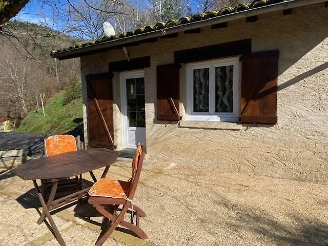 Domisiladore Latouille-Lentillac