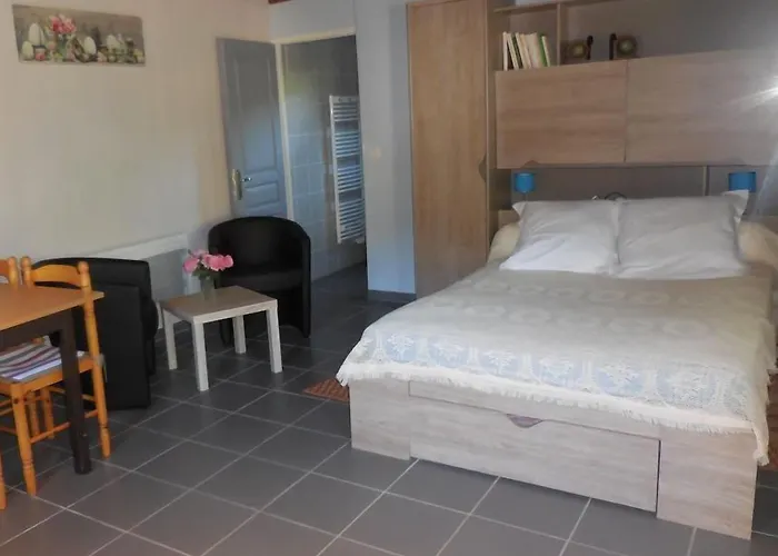 Nocleg ze śniadaniem Domisiladore 3*