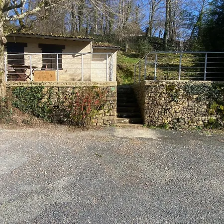 Domisiladore Latouille-Lentillac