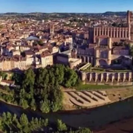 Domisiladore Bed & Breakfast