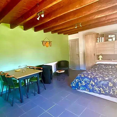 Domisiladore Bed & Breakfast Latouille-Lentillac