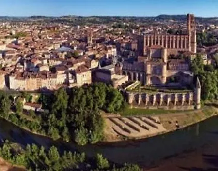 Domisiladore Bed & Breakfast