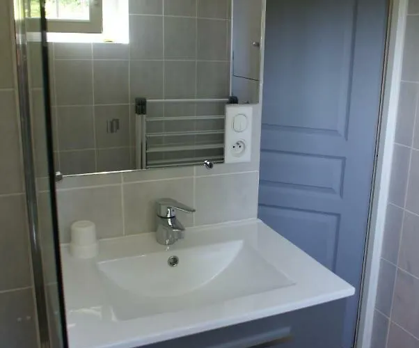 Domisiladore 3* Latouille-Lentillac